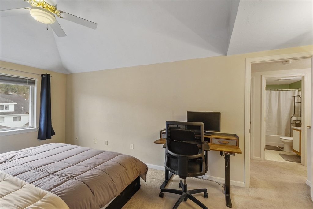 360 Littleton Road, Unit D8 Chelmsford, MA 01824 - Photo 20 of 39 Gallery Image 20