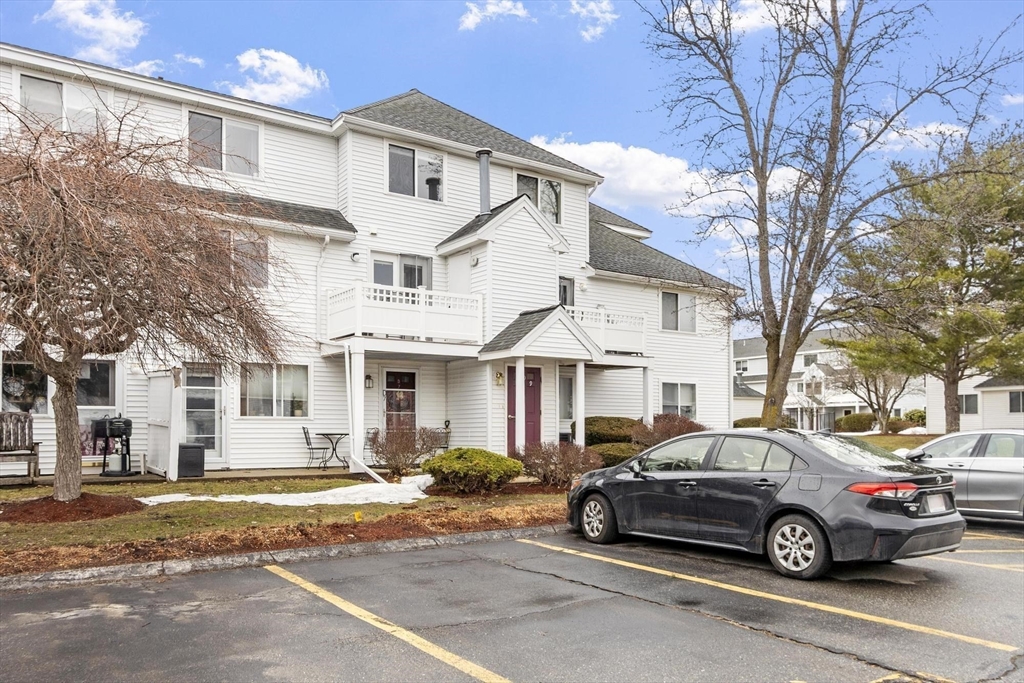 360 Littleton Road, Unit D8 Chelmsford, MA 01824 - Photo 2 of 39 Gallery Image 2