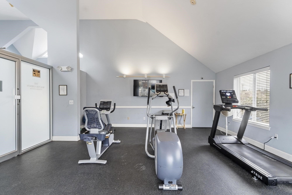 360 Littleton Road, Unit D8 Chelmsford, MA 01824 - Photo 33 of 39 Gallery Image 33