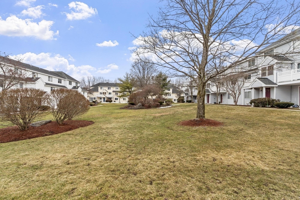 360 Littleton Road, Unit D8 Chelmsford, MA 01824 - Photo 37 of 39 Gallery Image 37