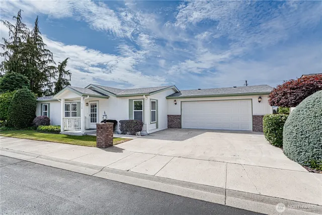 $219,900 | 530 Sunday Drive, East Wenatchee, WA 98802
