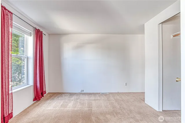 $219,900 | 530 Sunday Drive, East Wenatchee, WA 98802