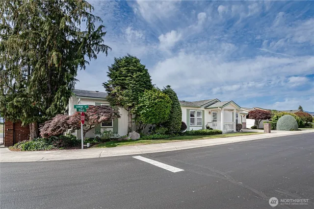 $219,900 | 530 Sunday Drive, East Wenatchee, WA 98802