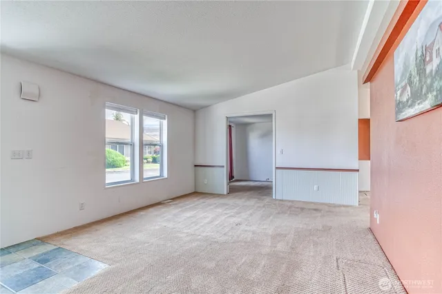 $219,900 | 530 Sunday Drive, East Wenatchee, WA 98802