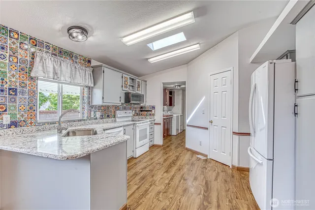 $219,900 | 530 Sunday Drive, East Wenatchee, WA 98802