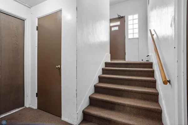 $568,000 | 2501 9th Street North, Fargo, ND 58102