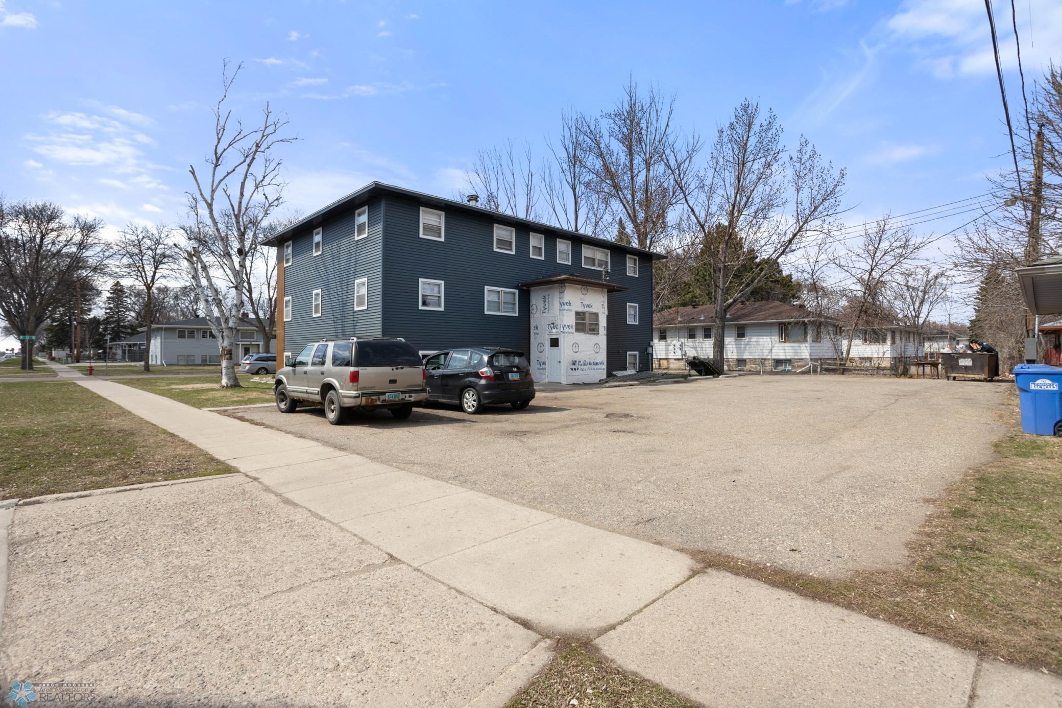 2501 9th Street North Fargo, ND 58102 - Photo 4 of 41