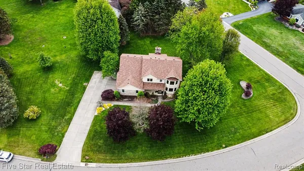 $485,000 | 10100 Abrams Fork, Brighton, MI 48114