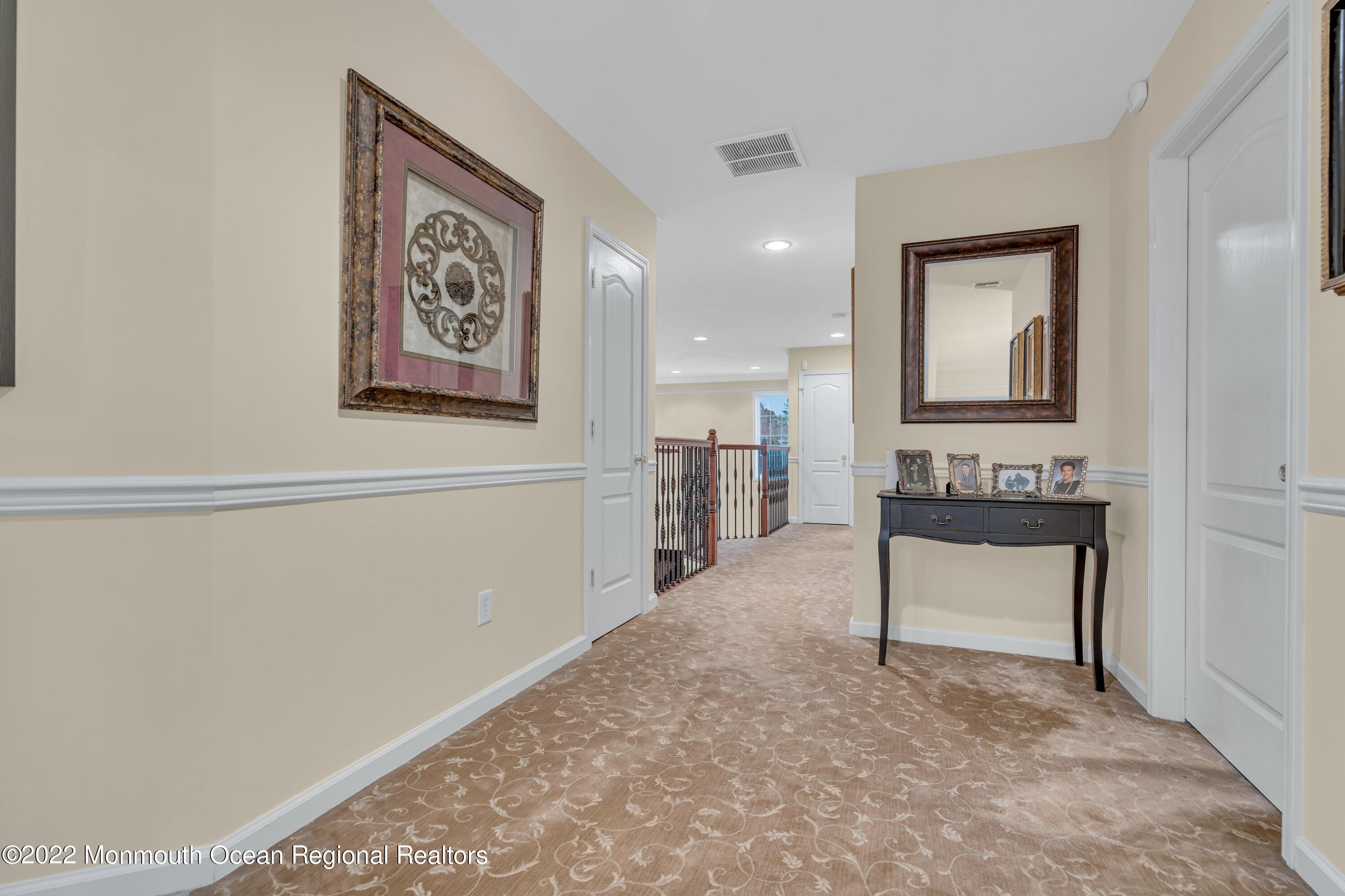 69 Mill Pond Road Jackson, NJ 08527 - Photo 27 of 49 UPPER HALL
