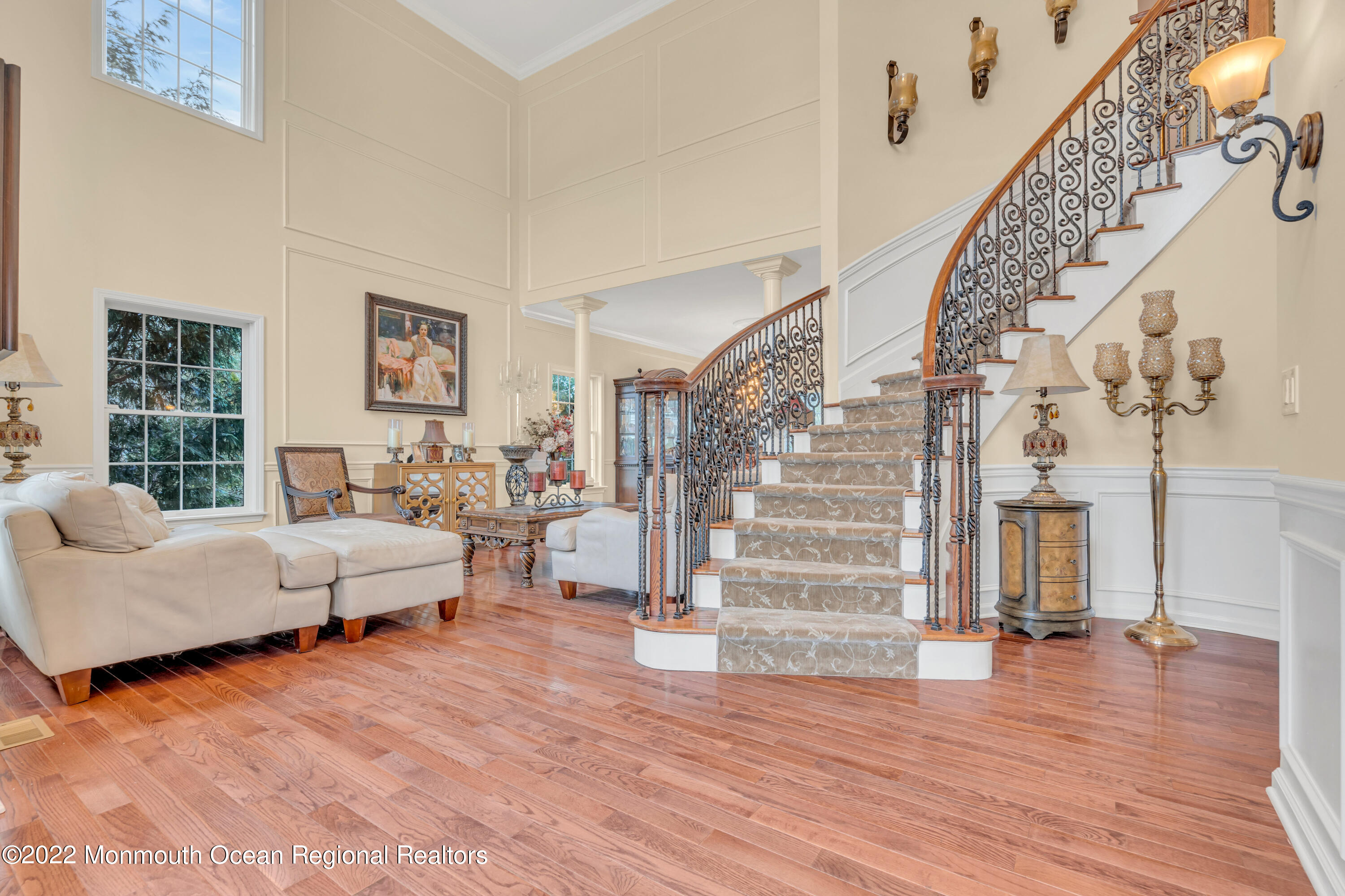 69 Mill Pond Road Jackson, NJ 08527 - Photo 7 of 49 CIRCULAR STAIRCASE