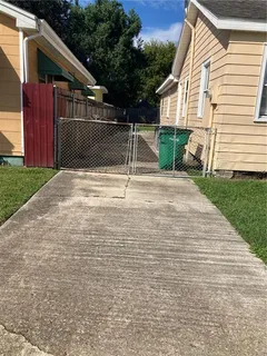 $1,700 | 3827 Derbigny Street, Metairie, LA 70001