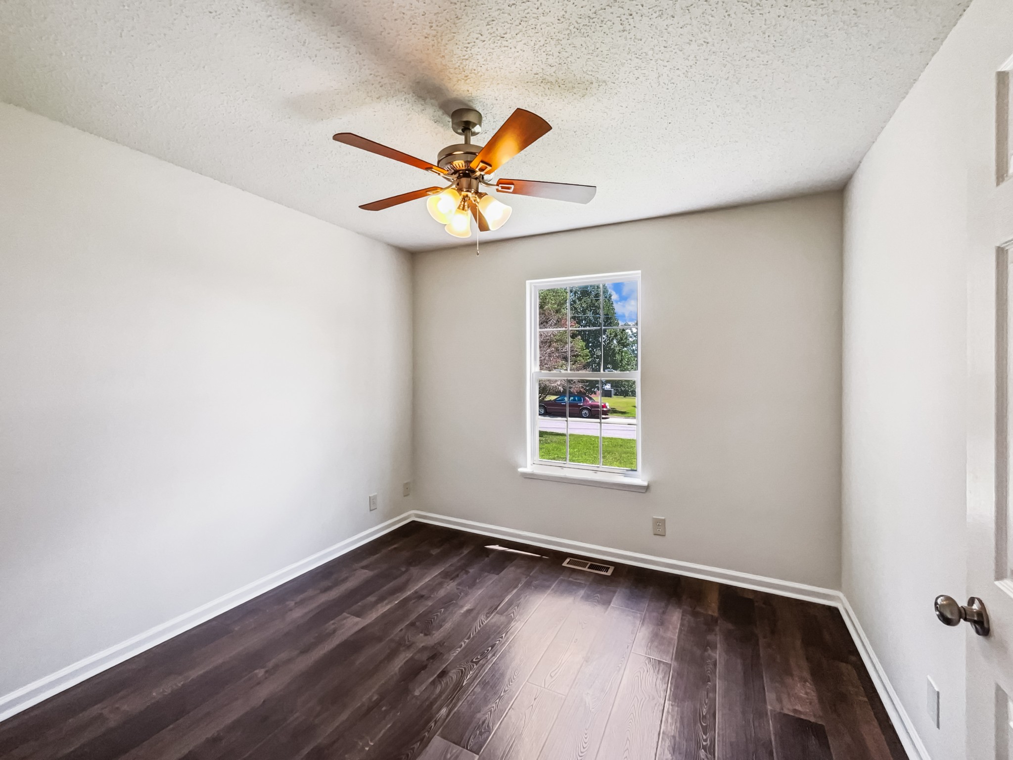 1333 Meredith Way Clarksville, TN 37042 - Photo 14 of 20