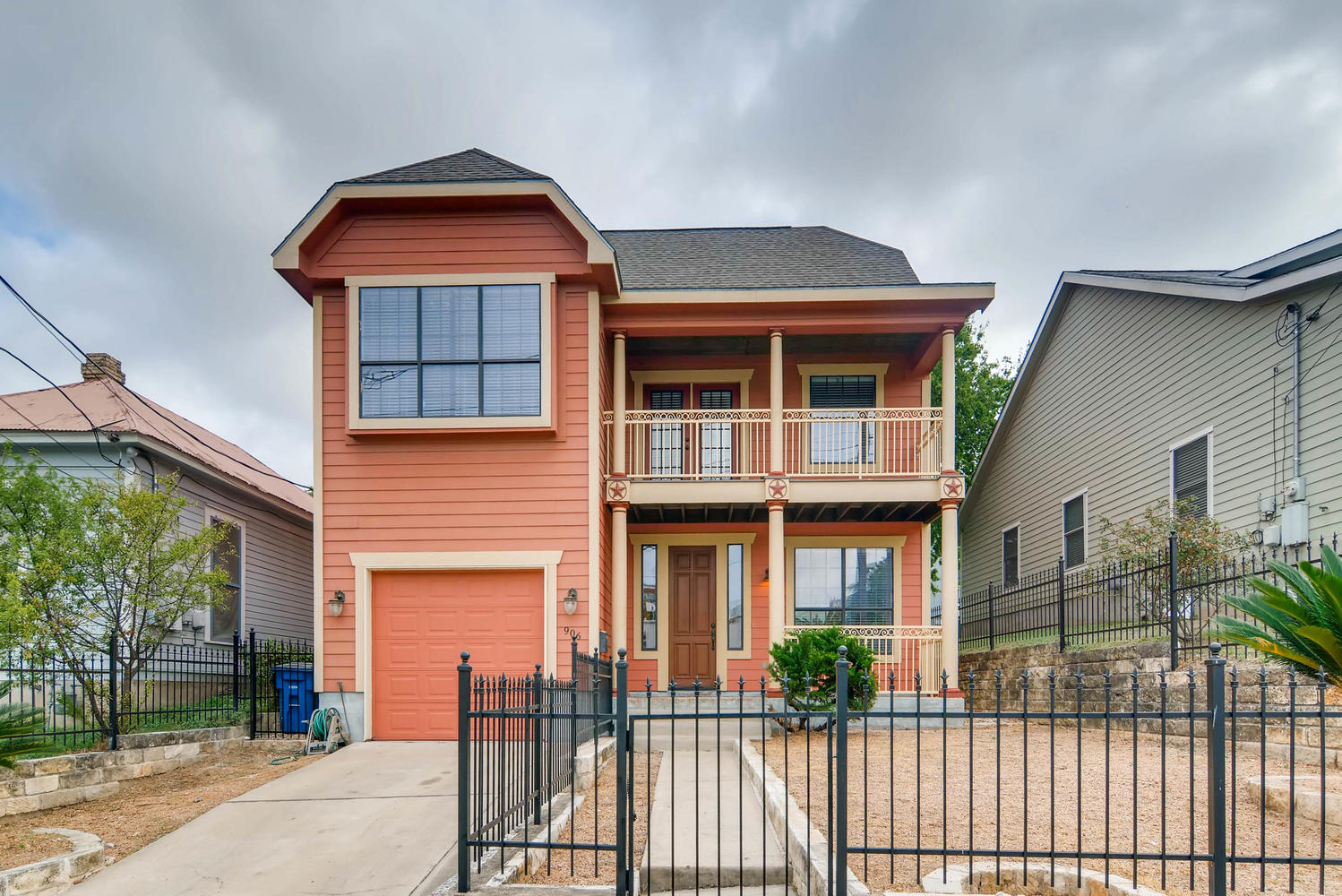 906 Juniper Street Austin, TX 78702 - Photo 1 of 28 a front view of a house