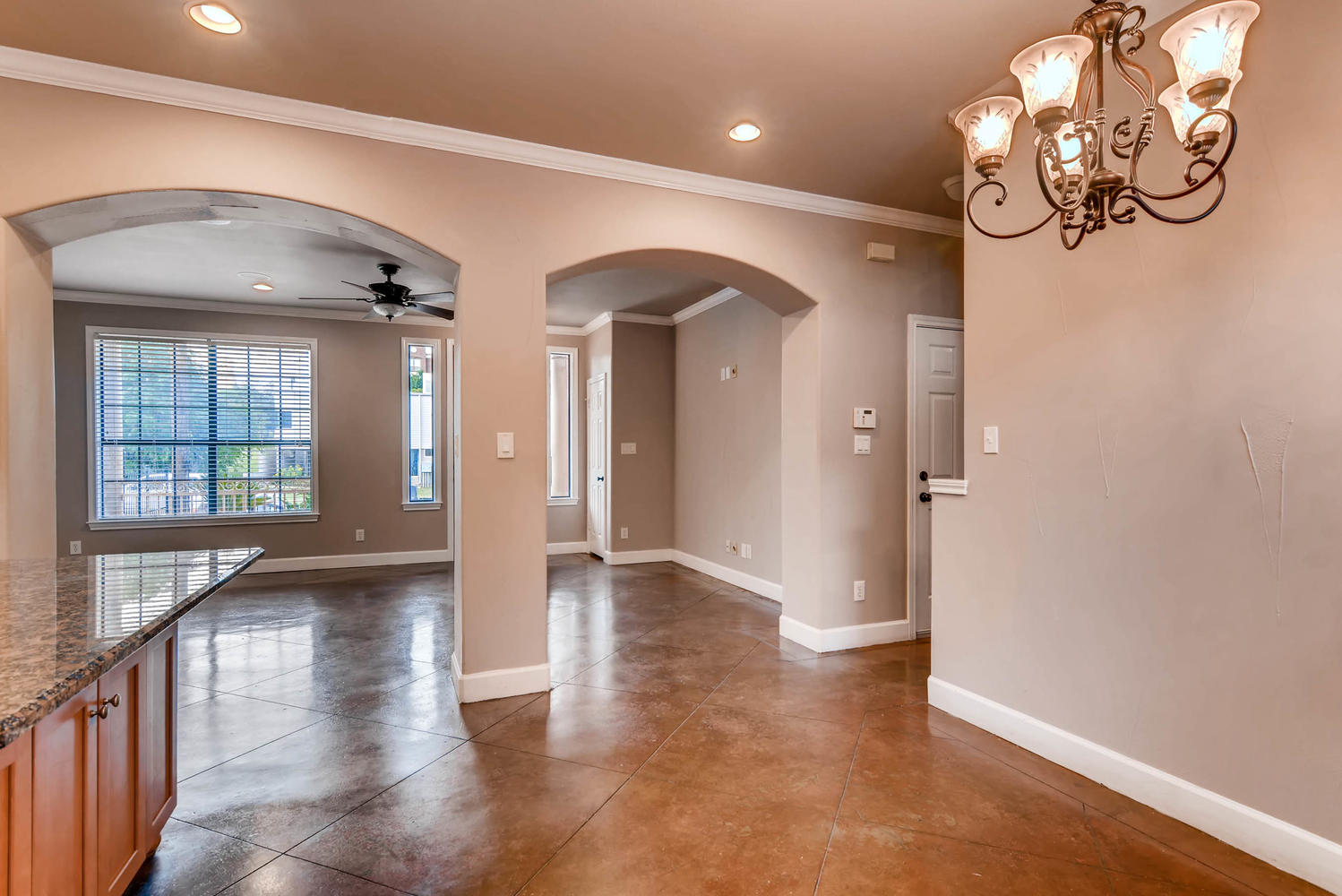 906 Juniper Street Austin, TX 78702 - Photo 12 of 28 a view of gallery with windows