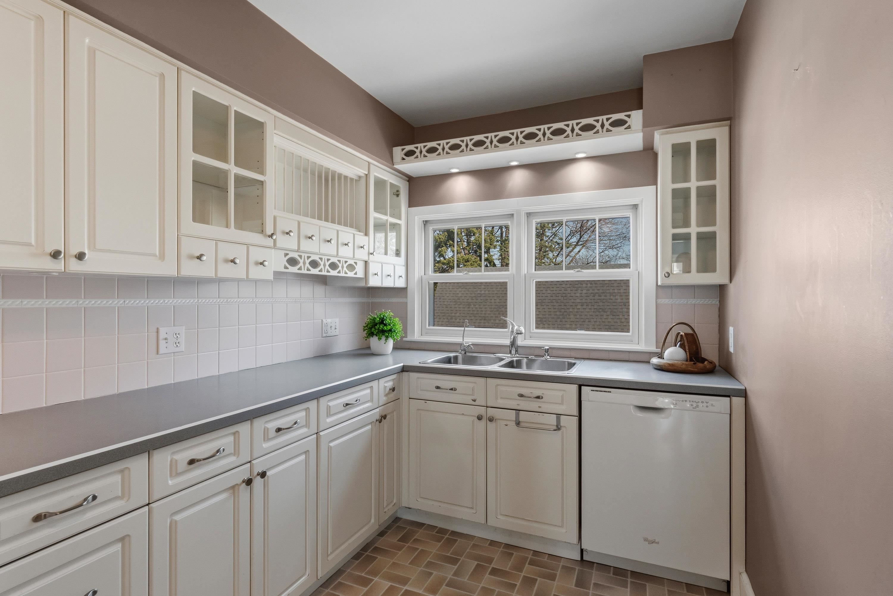 310 East 3rd Street Beaver Dam, WI 53916 - Photo 13 of 43