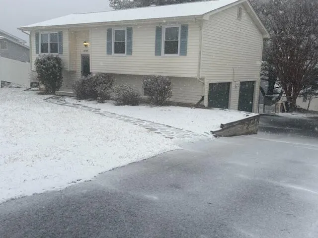 $2,100 | 4760 Lantern Street, Roanoke, VA 24019