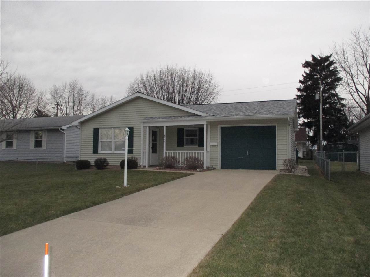 400 Ruth Street Huntington, IN 46750 - Photo 1 of 26 Gallery Image 1