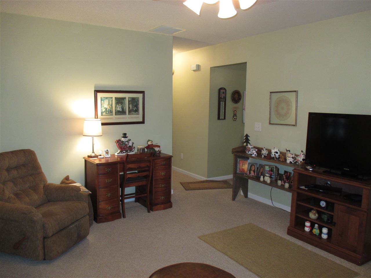 400 Ruth Street Huntington, IN 46750 - Photo 3 of 26 Gallery Image 3