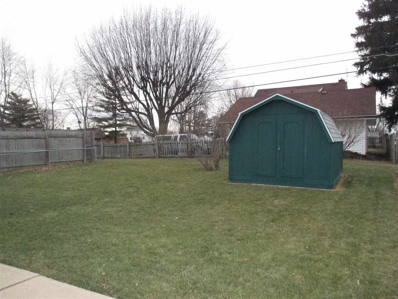 400 Ruth Street Huntington, IN 46750 - Photo 24 of 26 Gallery Image 24