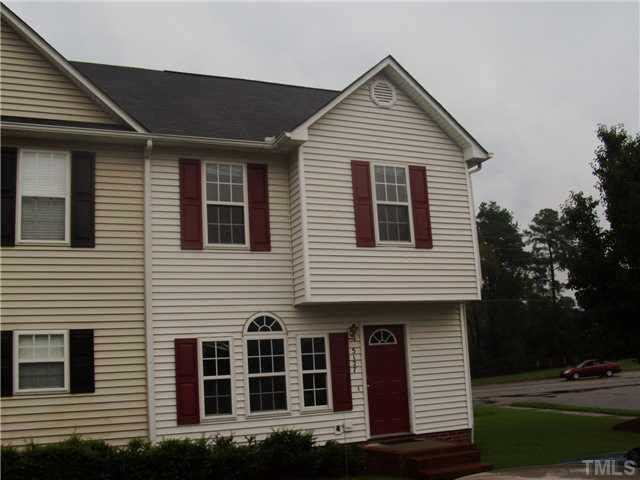 5127 Jimmy Ridge Place Raleigh, NC 27610 - Photo 1 of 10 Exterior Front