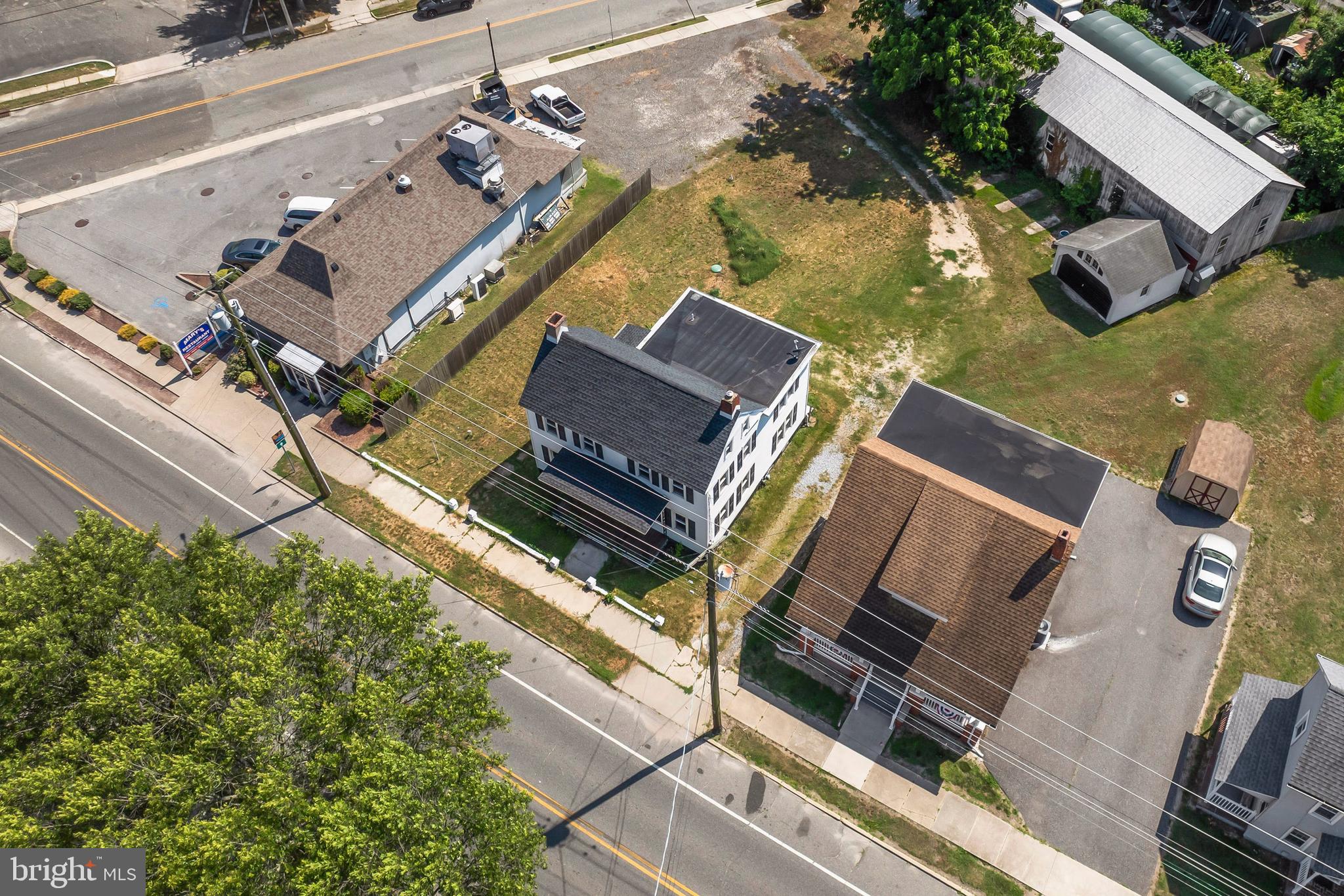 348 Main Street Cedarville, NJ 08311 - Photo 5 of 9 an aerial view of a house with a garden