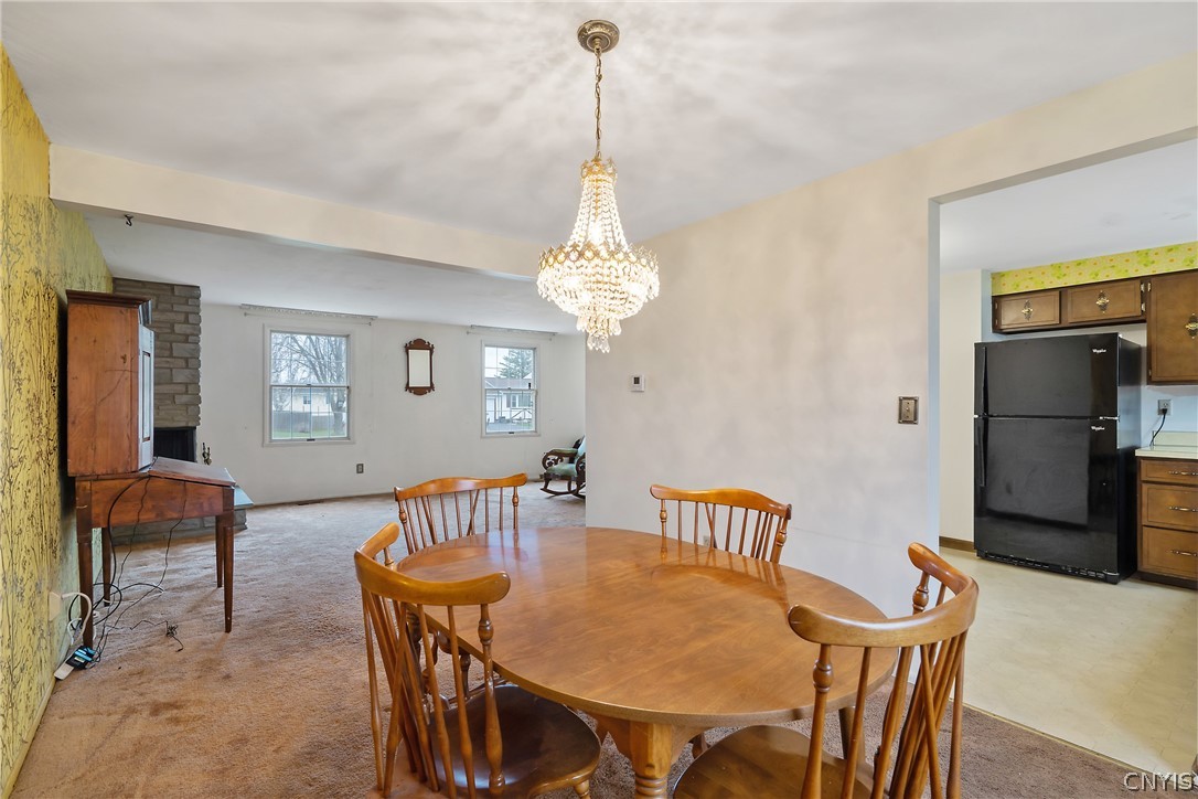 5984 Darby Road Cicero, NY 13039 - Photo 13 of 43 Dinning is open to the kitchen and familyroom