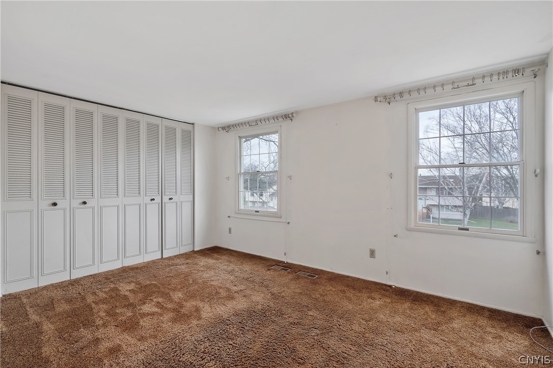 5984 Darby Road Cicero, NY 13039 - Photo 23 of 43 2nd bedroom