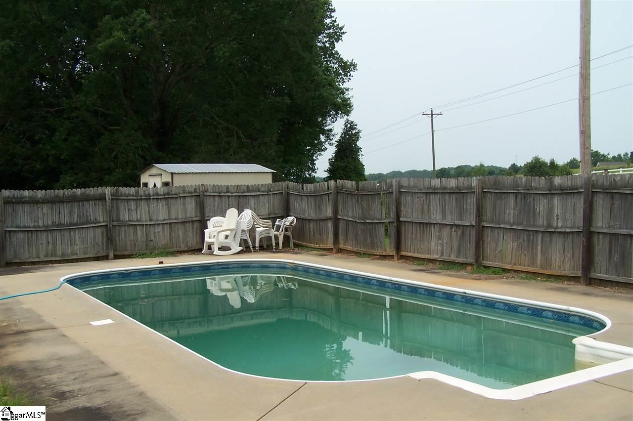 404 Butler Road Pelzer, SC 29669 - Photo 13 of 17 Gallery Image 13