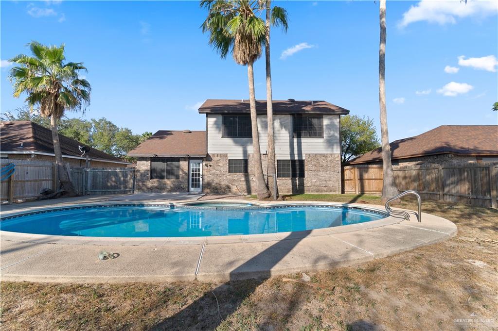 7412 North 19th Street McAllen, TX 78504 - Photo 19 of 22 a view of a house with backyard and sitting area