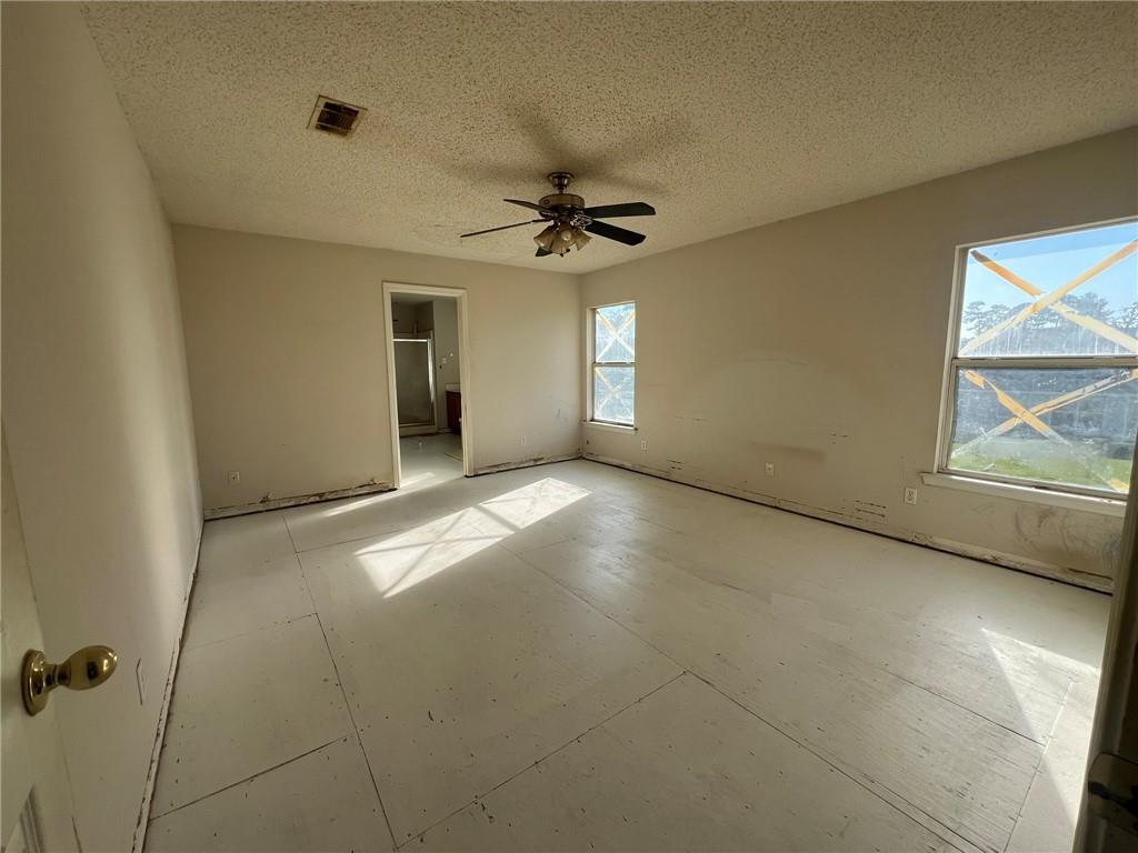 1312 Kings Row Slidell, LA 70461 - Photo 20 of 23 Gallery Image 20