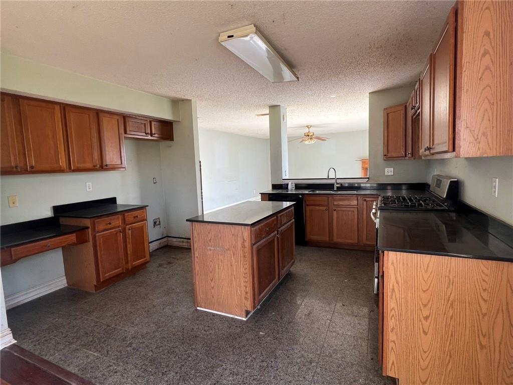 1312 Kings Row Slidell, LA 70461 - Photo 10 of 23 Gallery Image 10