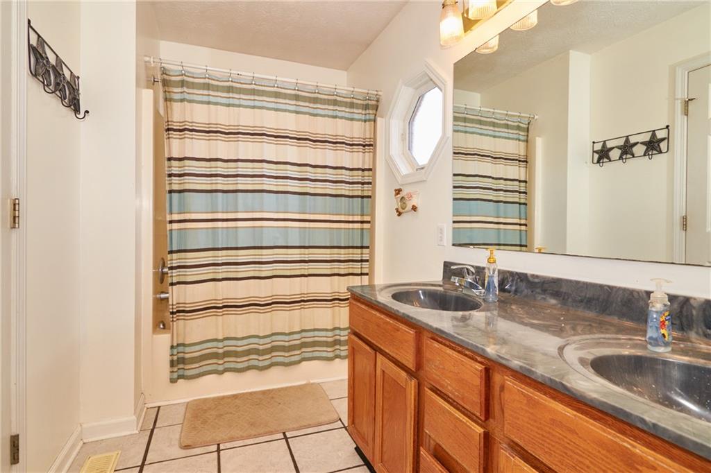 5923 West Division Road Tipton, IN 46072 - Photo 14 of 30 Gallery Image 14