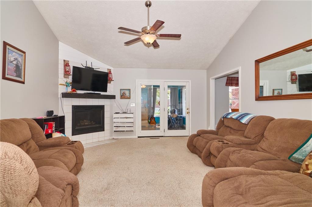 5923 West Division Road Tipton, IN 46072 - Photo 4 of 30 Gallery Image 4