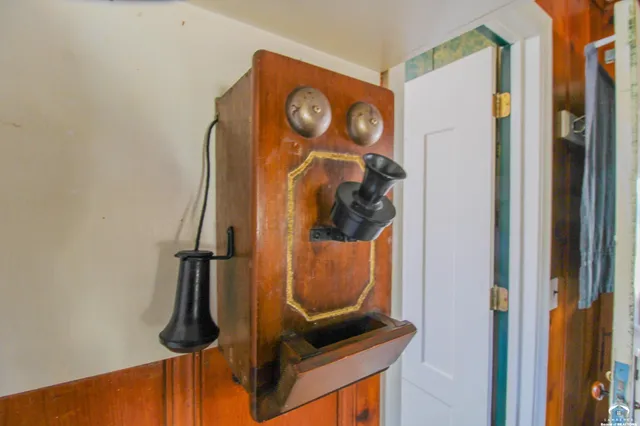 $270,000 | 25388 Chieftain Road, Lawrence, KS 66044