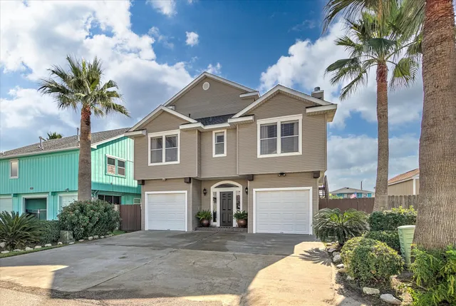 $524,900 | 1095 Redfish Street, Bayou Vista, TX 77563