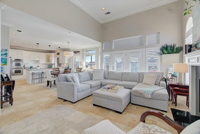 $524,900 | 1095 Redfish Street, Bayou Vista, TX 77563