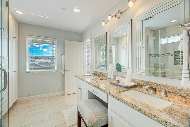 $524,900 | 1095 Redfish Street, Bayou Vista, TX 77563