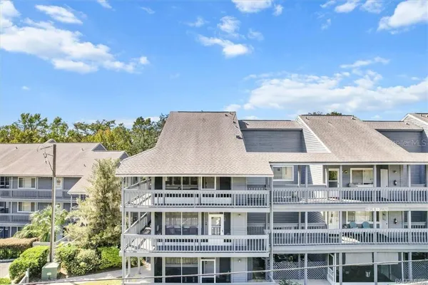 a large building with a lot of windows