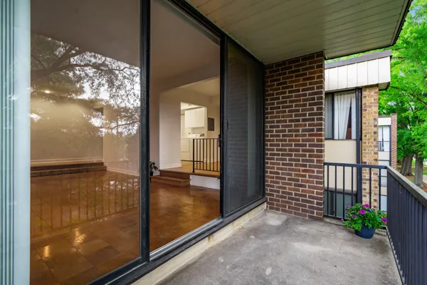 $169,900 | 9804 Georgia Avenue, Unit 23302, Silver Spring, MD 20902