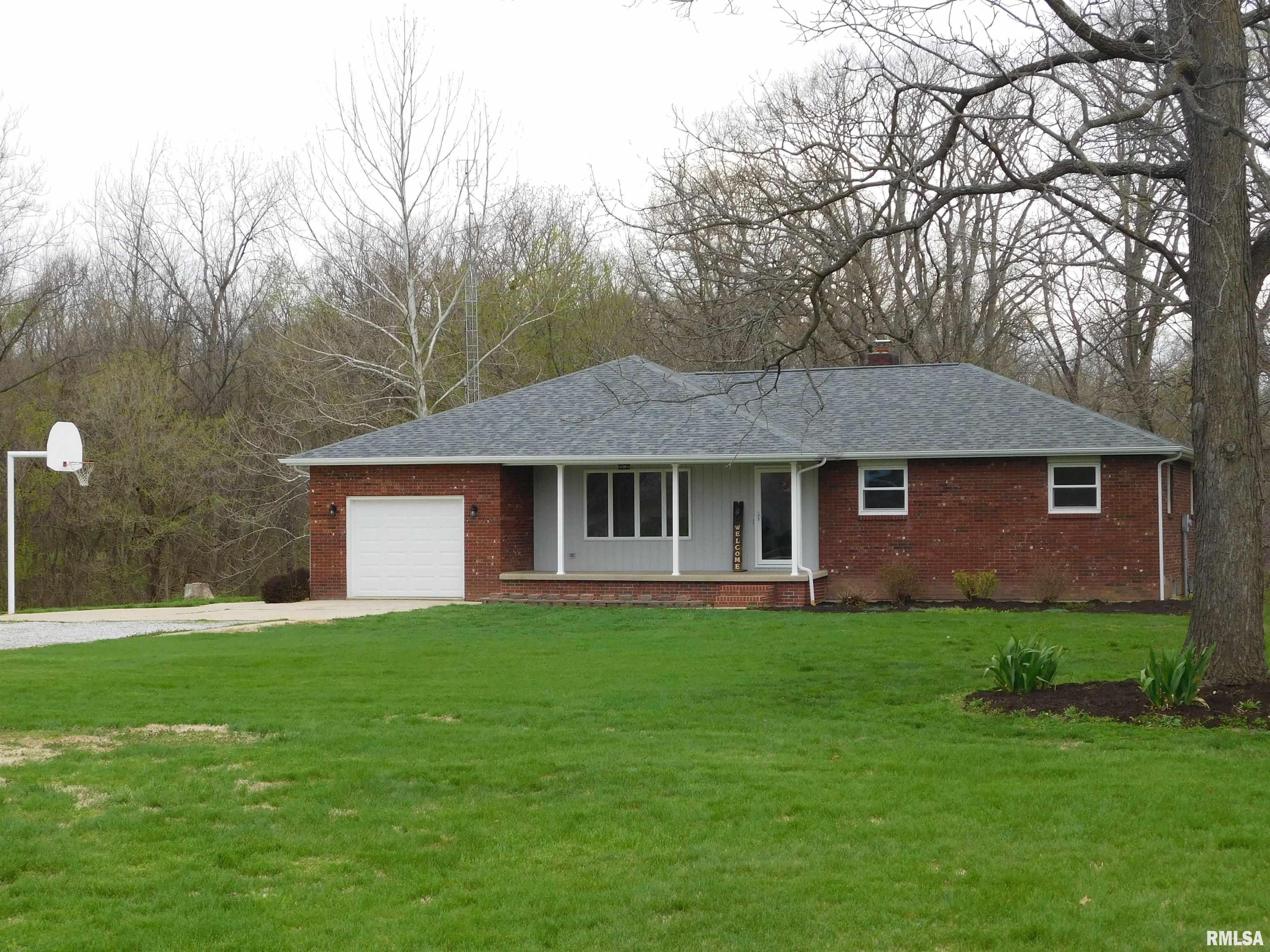 2671 Farthing Road Odin, IL 62870 - Photo 1 of 23
