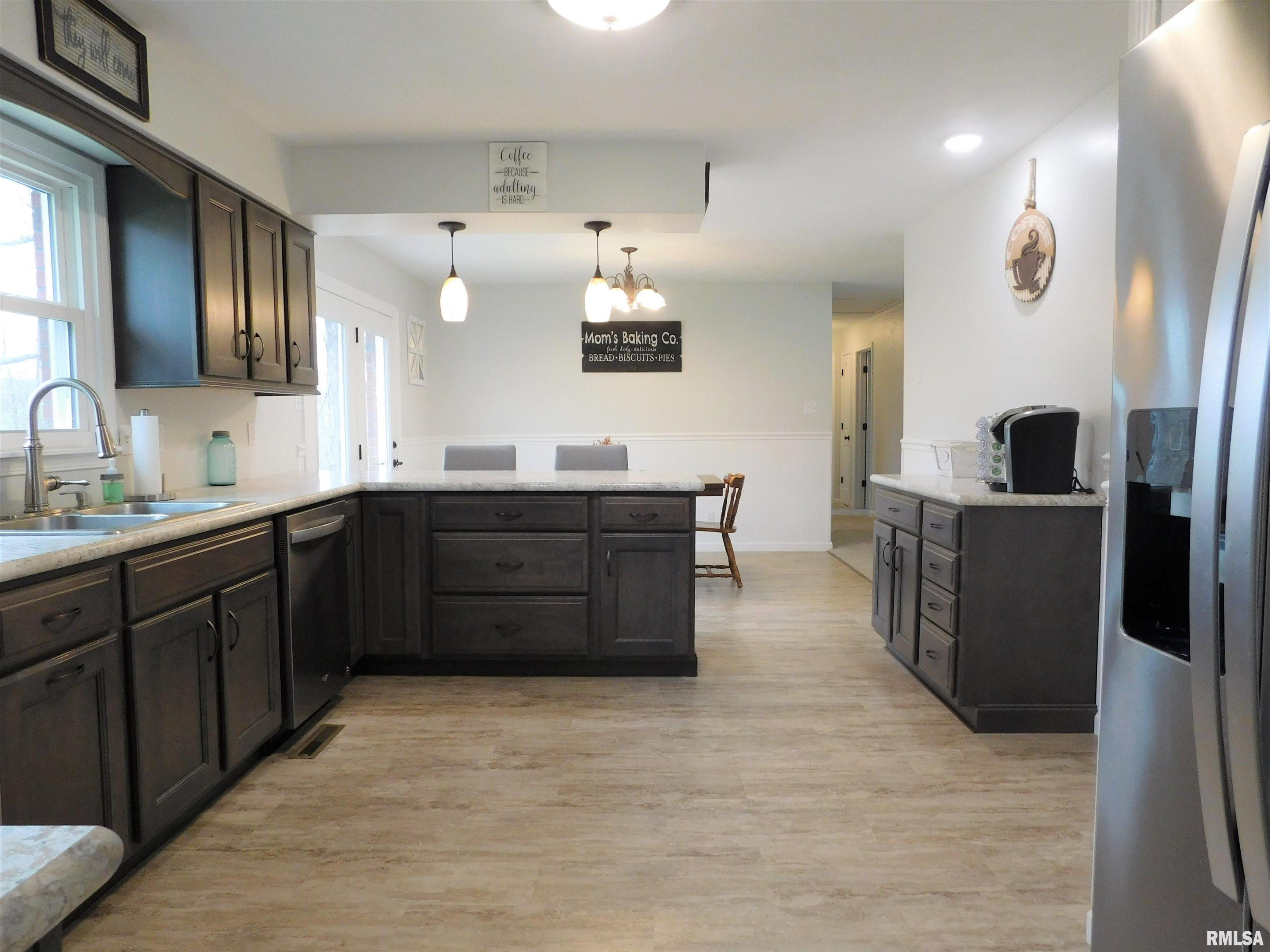 2671 Farthing Road Odin, IL 62870 - Photo 7 of 23