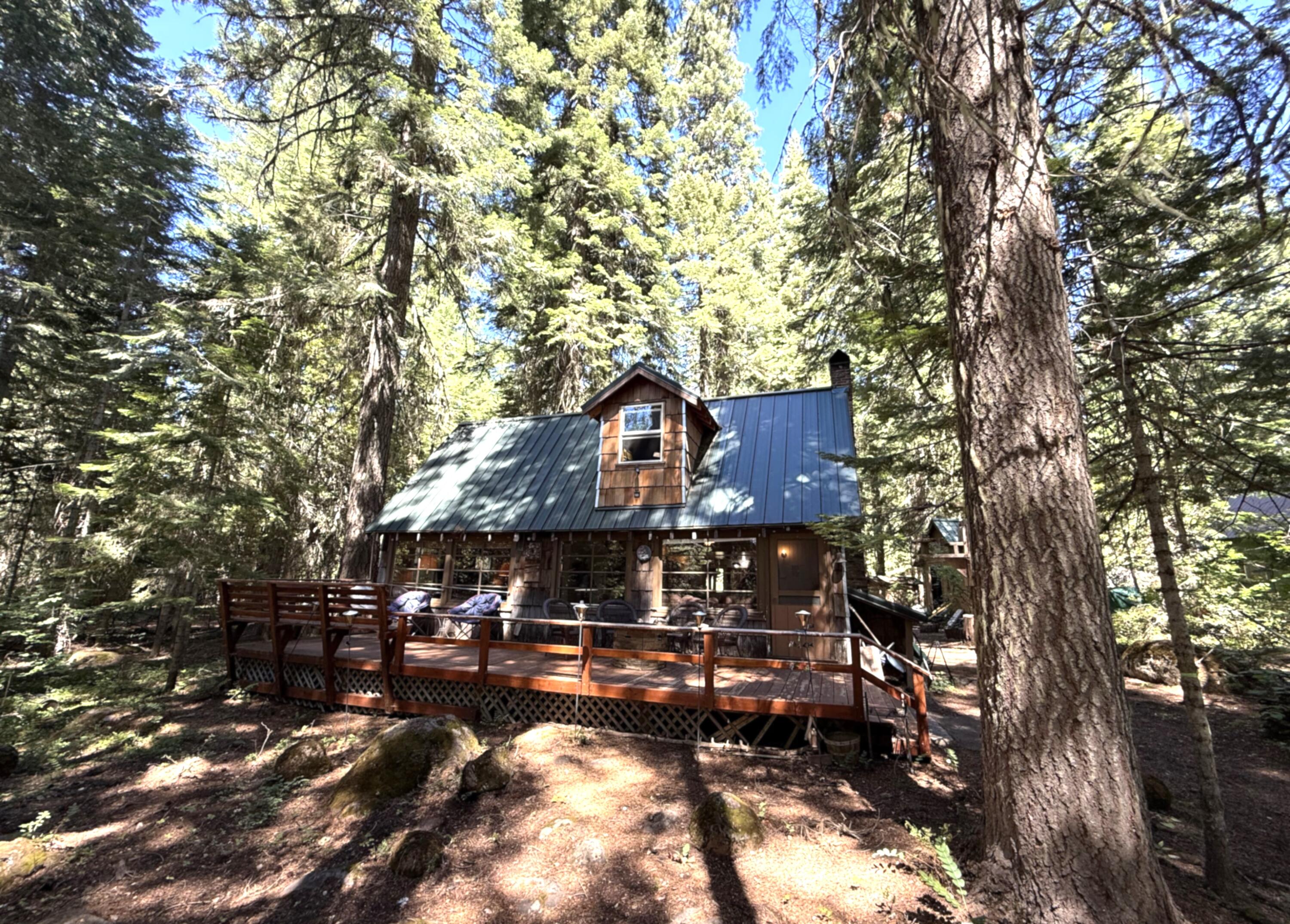 4 Fish Lake Ashland, OR 97520 - Photo 31 of 39 Rear 8