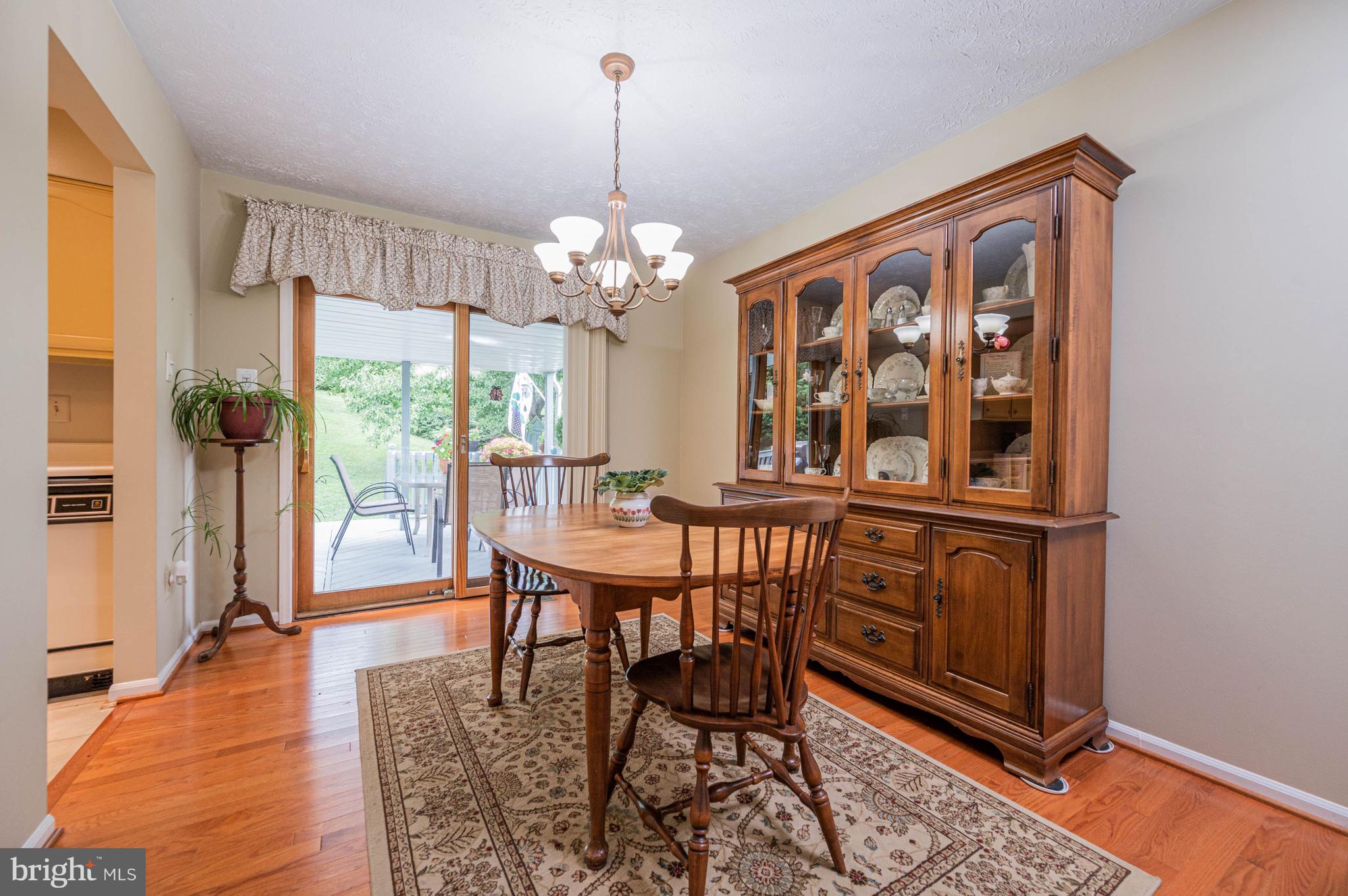 8661 Ridgelys Choice Drive Nottingham, MD 21236 - Photo 3 of 46 Dining Room