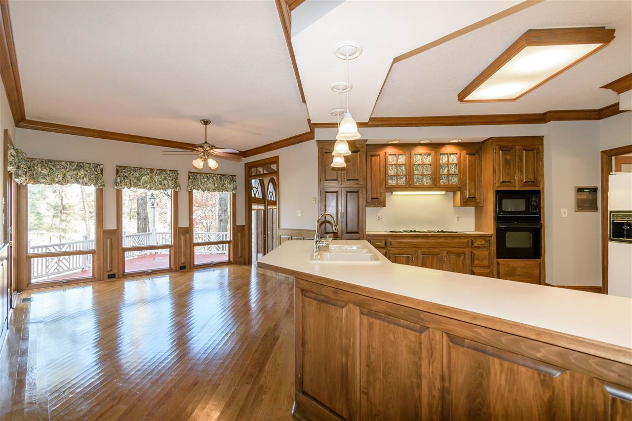 2808 Combe Hill Trail Raleigh, NC 27613 - Photo 13 of 30 Spacious and large enough for multiple cooks to be in the kitchen Kitchen