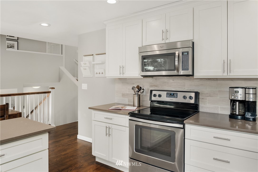 10503 Northeast 197th Street Bothell, WA 98011 - Photo 14 of 34 Gallery Image 14