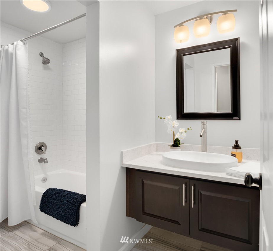 10503 Northeast 197th Street Bothell, WA 98011 - Photo 22 of 34 Gallery Image 22