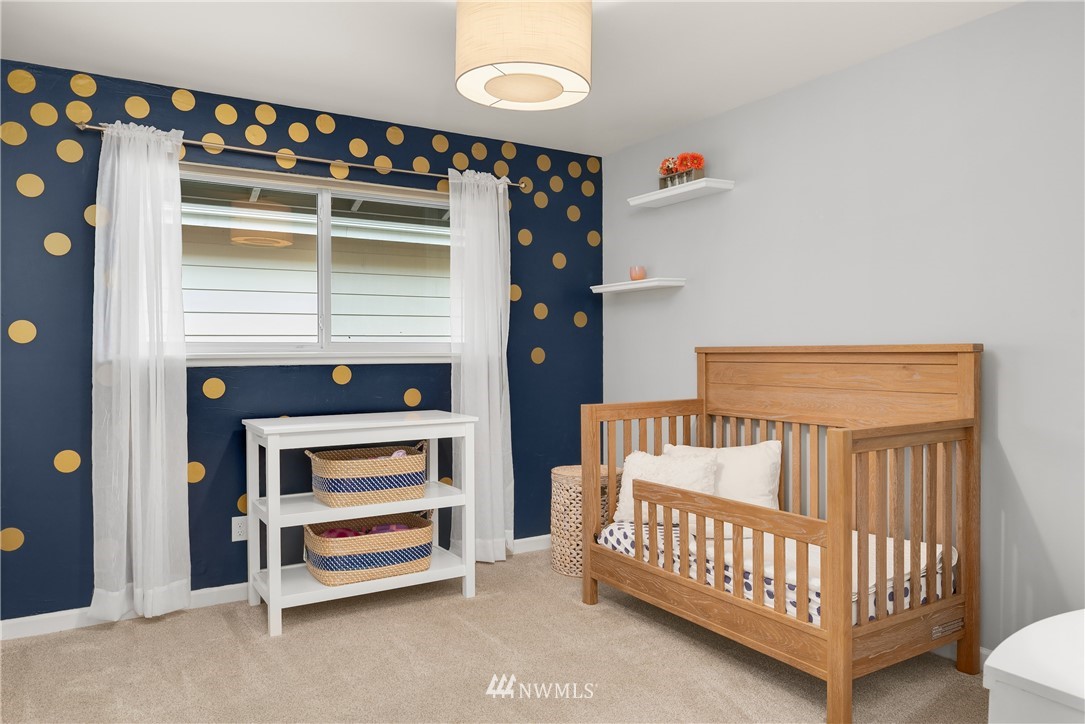 10503 Northeast 197th Street Bothell, WA 98011 - Photo 23 of 34 Gallery Image 23