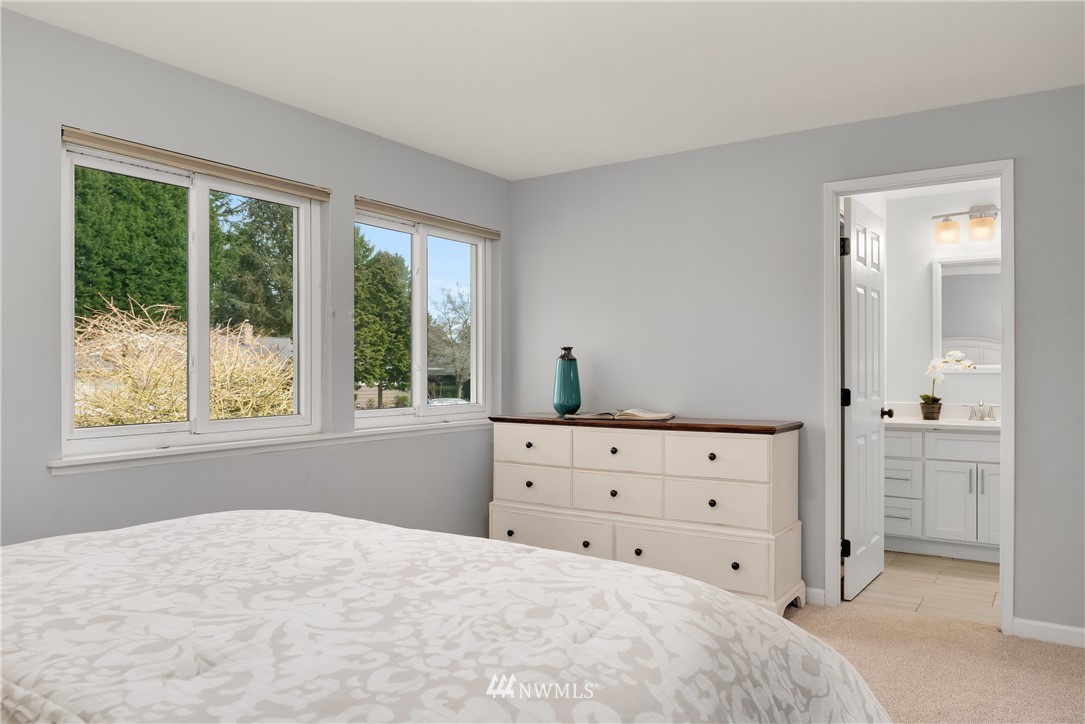 10503 Northeast 197th Street Bothell, WA 98011 - Photo 25 of 34 Gallery Image 25