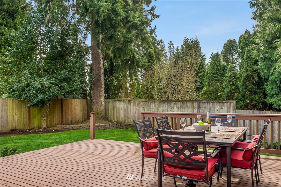 10503 Northeast 197th Street Bothell, WA 98011 - Photo 29 of 34 Gallery Image 29