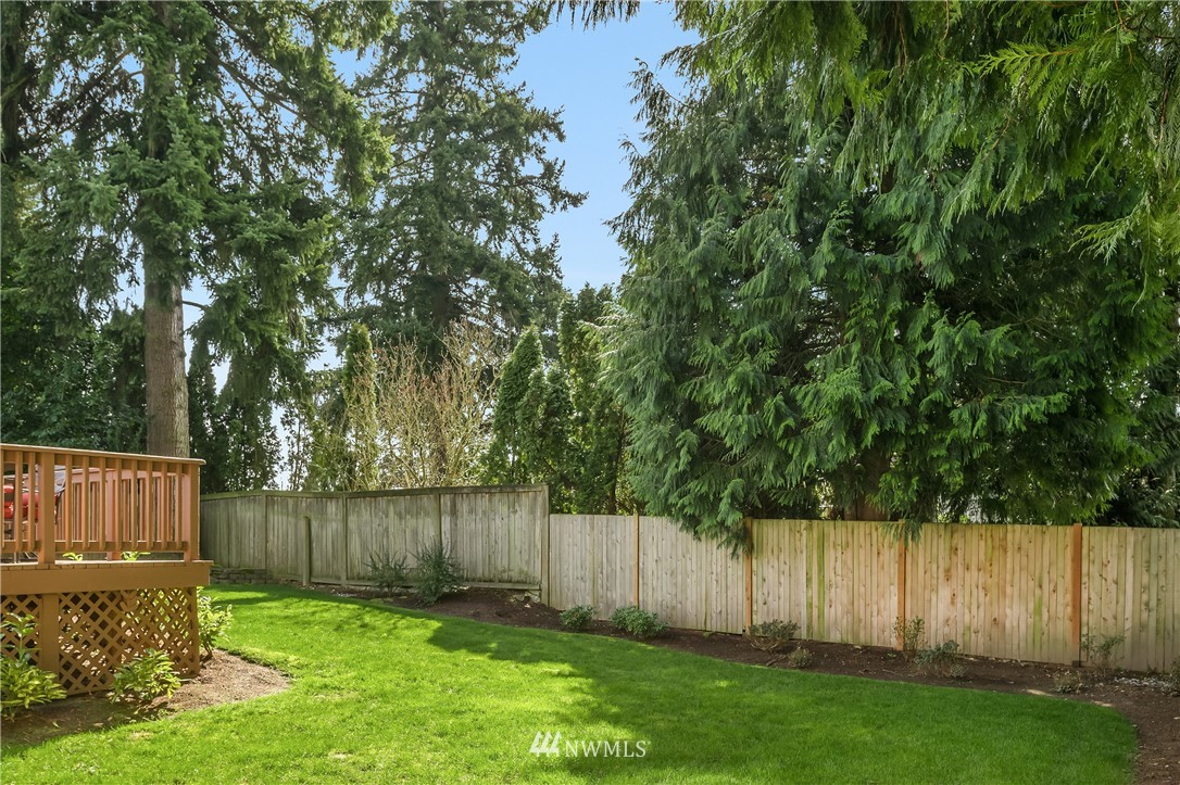 10503 Northeast 197th Street Bothell, WA 98011 - Photo 33 of 34 Gallery Image 33